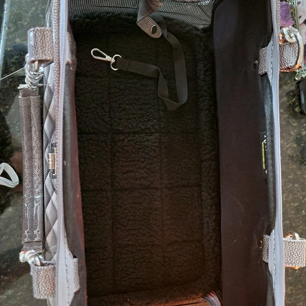 Pet Carrier 